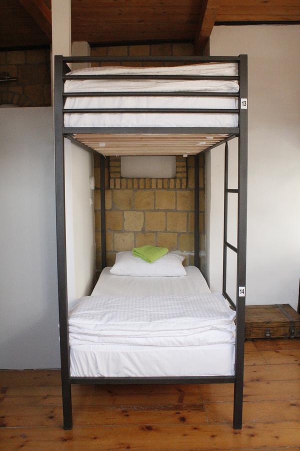 Hostel Nomad Novi Sad Buitenkant foto
