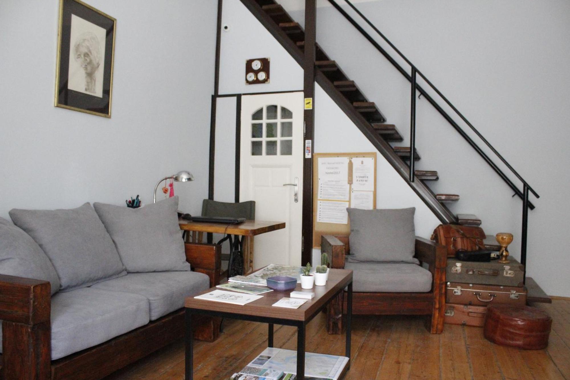 Hostel Nomad Novi Sad Buitenkant foto